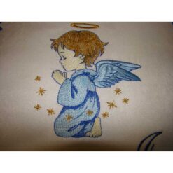 Pernuta brodata cu ingerul pazitor si model traditional si personalizata cu nume