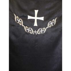 Dvera brodata cu cruce si modele bizantine